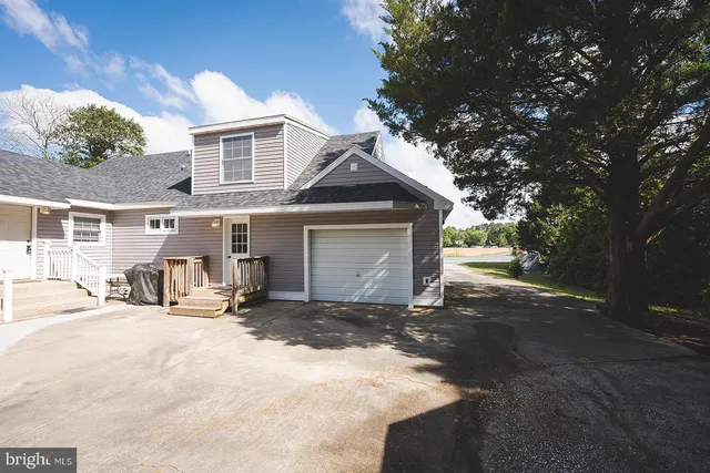 $339,000 | 25711 Delmar Road, Mardela Springs, MD 21837