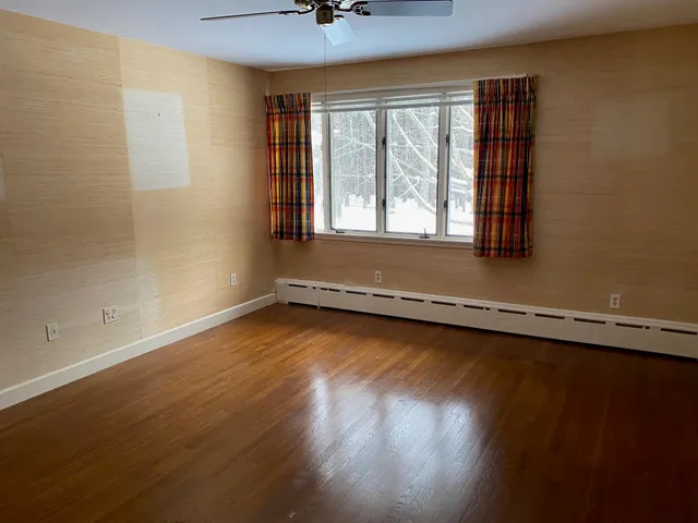 $1,100,000 | 19 Bartlett Avenue, Nashua, NH 03064