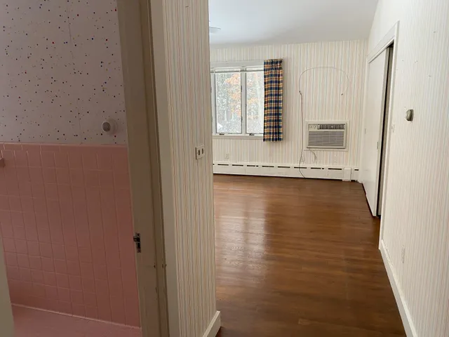 $1,100,000 | 19 Bartlett Avenue, Nashua, NH 03064