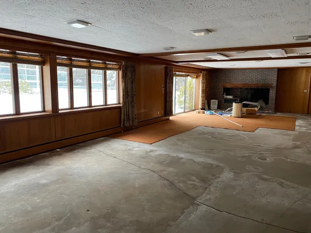 $1,100,000 | 19 Bartlett Avenue, Nashua, NH 03064