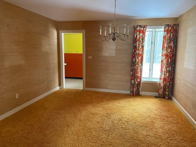 $1,100,000 | 19 Bartlett Avenue, Nashua, NH 03064