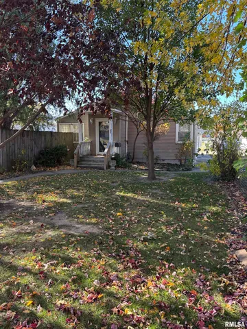 $74,900 | 2362 Barker Street, Clinton, IA 52732