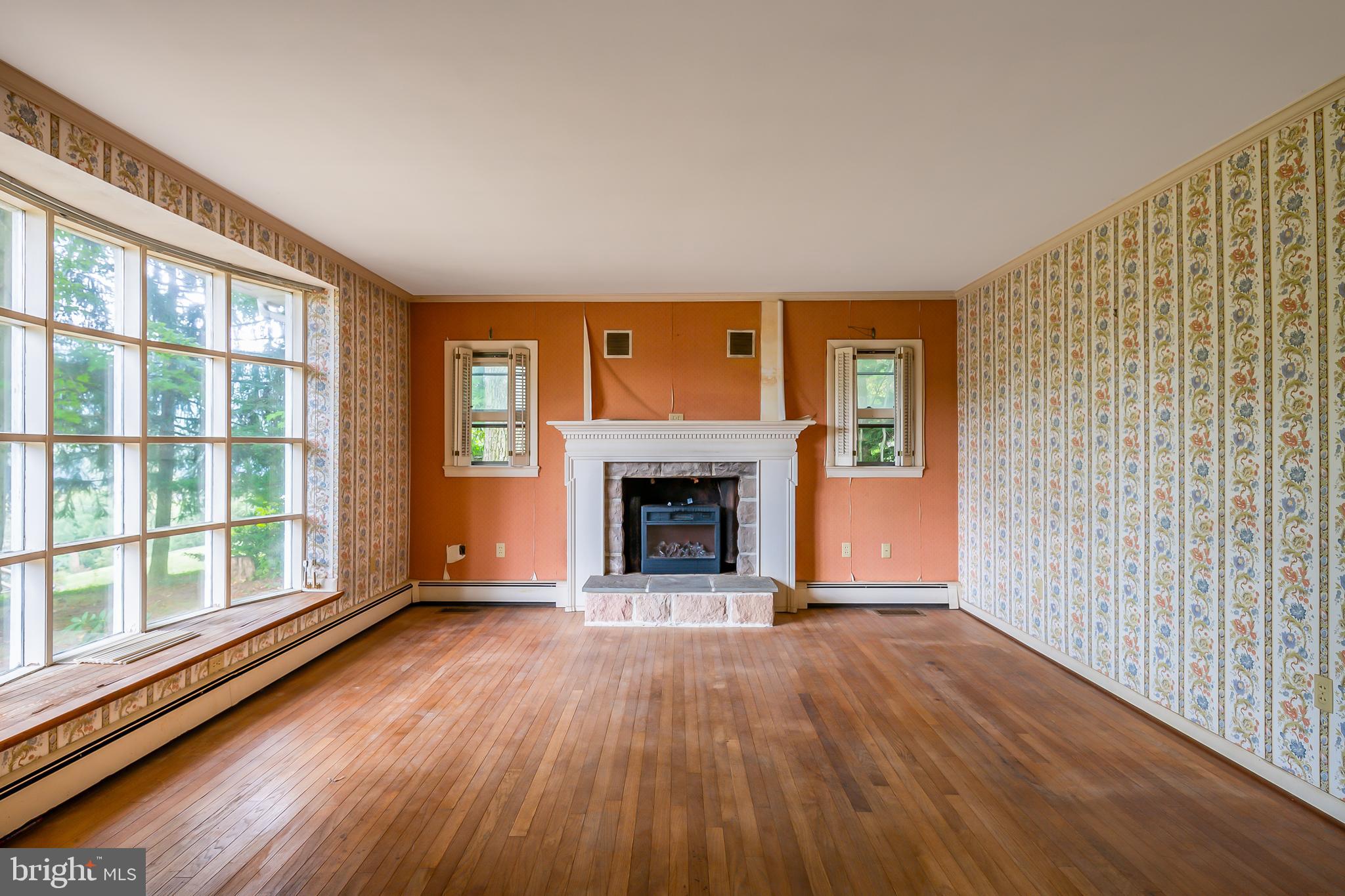 2306 Herb Road Temple, PA 19560 - Photo 5 of 27 Gallery Image 5
