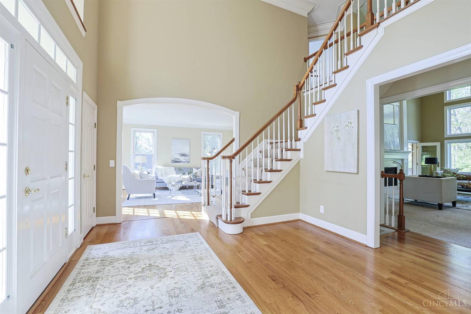 4725 Miami Road Cincinnati, OH 45243 - Photo 5 of 83