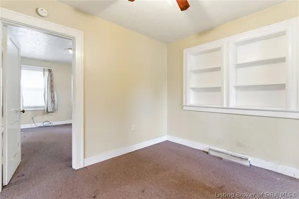 $150,000 | 228 South Clark Boulevard, Clarksville, IN 47129