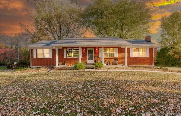 $285,000 | 514 Park Ridge Drive, Georgetown, IN 47122