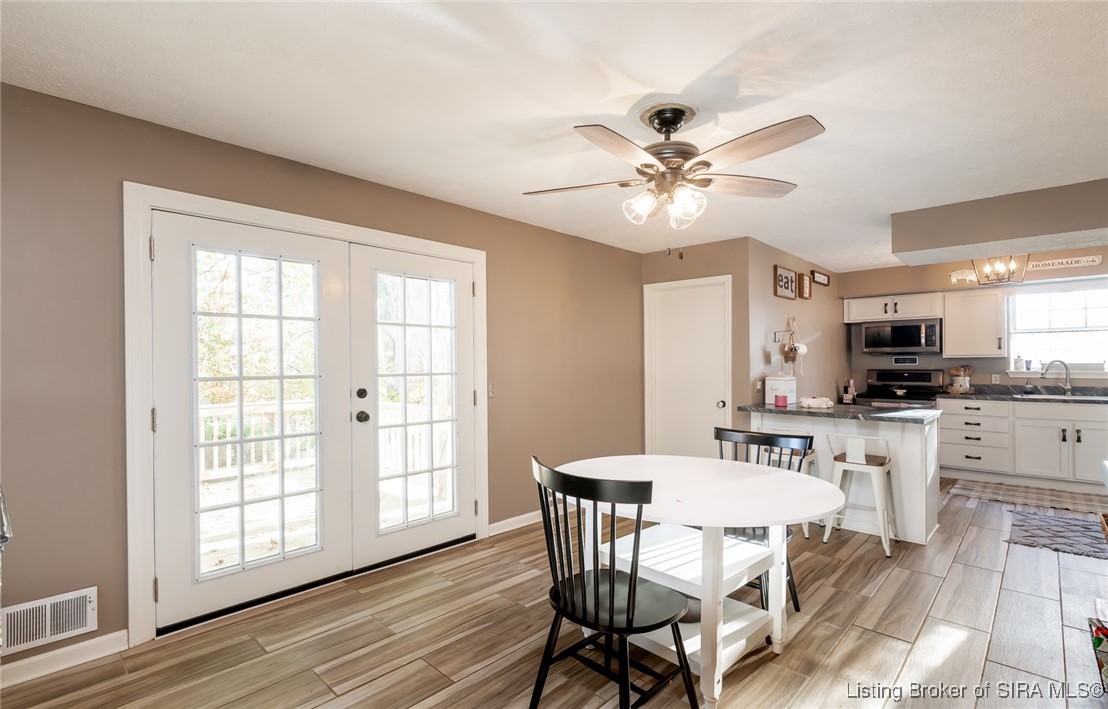 514 Park Ridge Drive Georgetown, IN 47122 - Photo 16 of 37