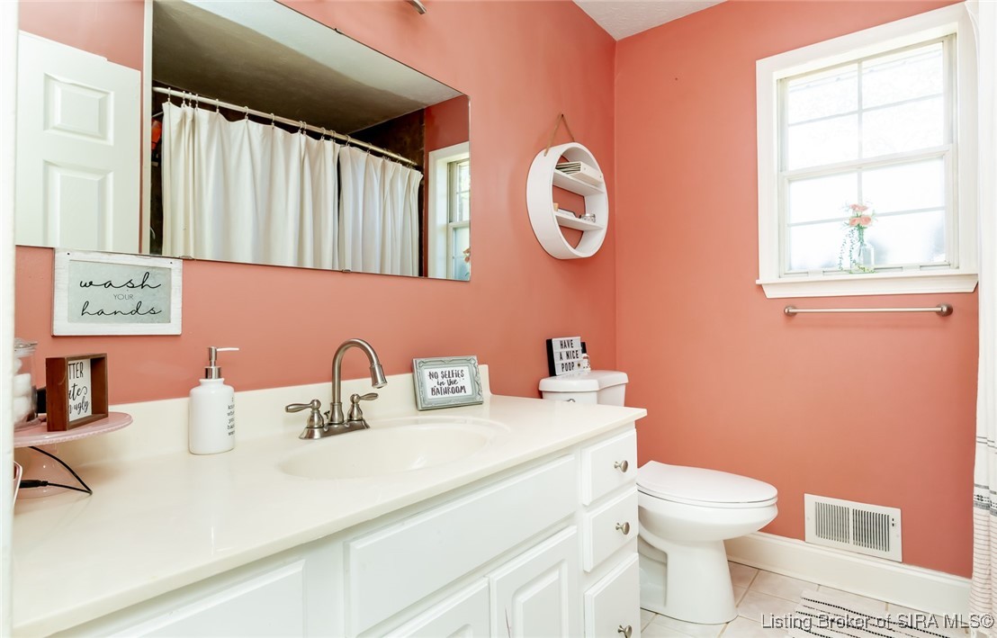 514 Park Ridge Drive Georgetown, IN 47122 - Photo 23 of 37