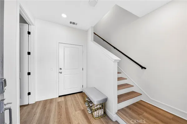 $1,088,000 | 381 Bellver, Lake Forest, CA 92630