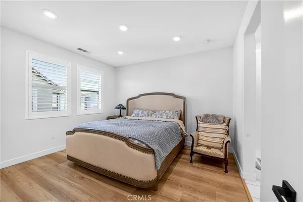 $1,088,000 | 381 Bellver, Lake Forest, CA 92630