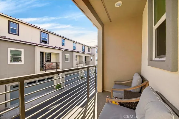 $1,088,000 | 381 Bellver, Lake Forest, CA 92630