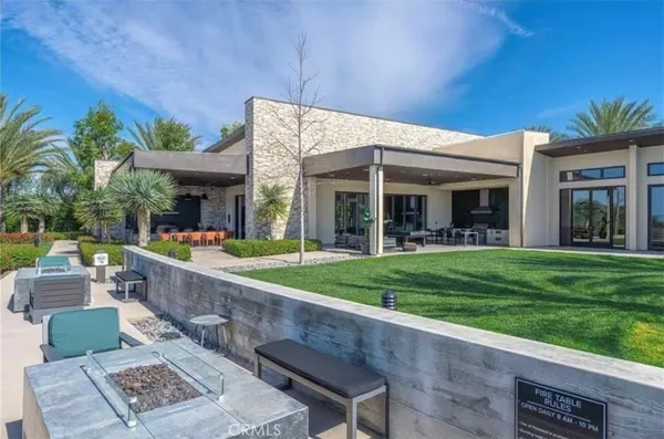 $1,088,000 | 381 Bellver, Lake Forest, CA 92630