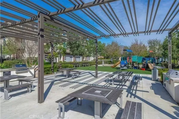 $1,088,000 | 381 Bellver, Lake Forest, CA 92630