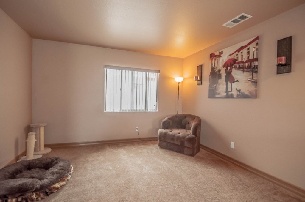 1695 Sierra Verde Road Chula Vista, CA 91913 - Photo 12 of 25 Gallery Image 12