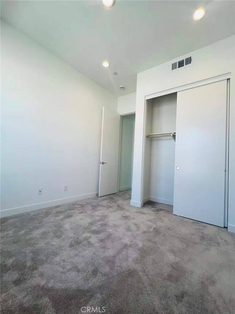 285 Remy Lane Montebello, CA 90640 - Photo 25 of 37