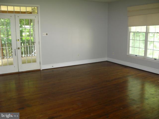 9719 Deep Smoke Columbia, MD 21046 - Photo 9 of 31 Family Room