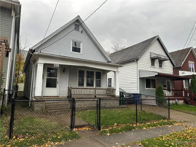 $122,500 | 855 West Avenue, Buffalo, NY 14213