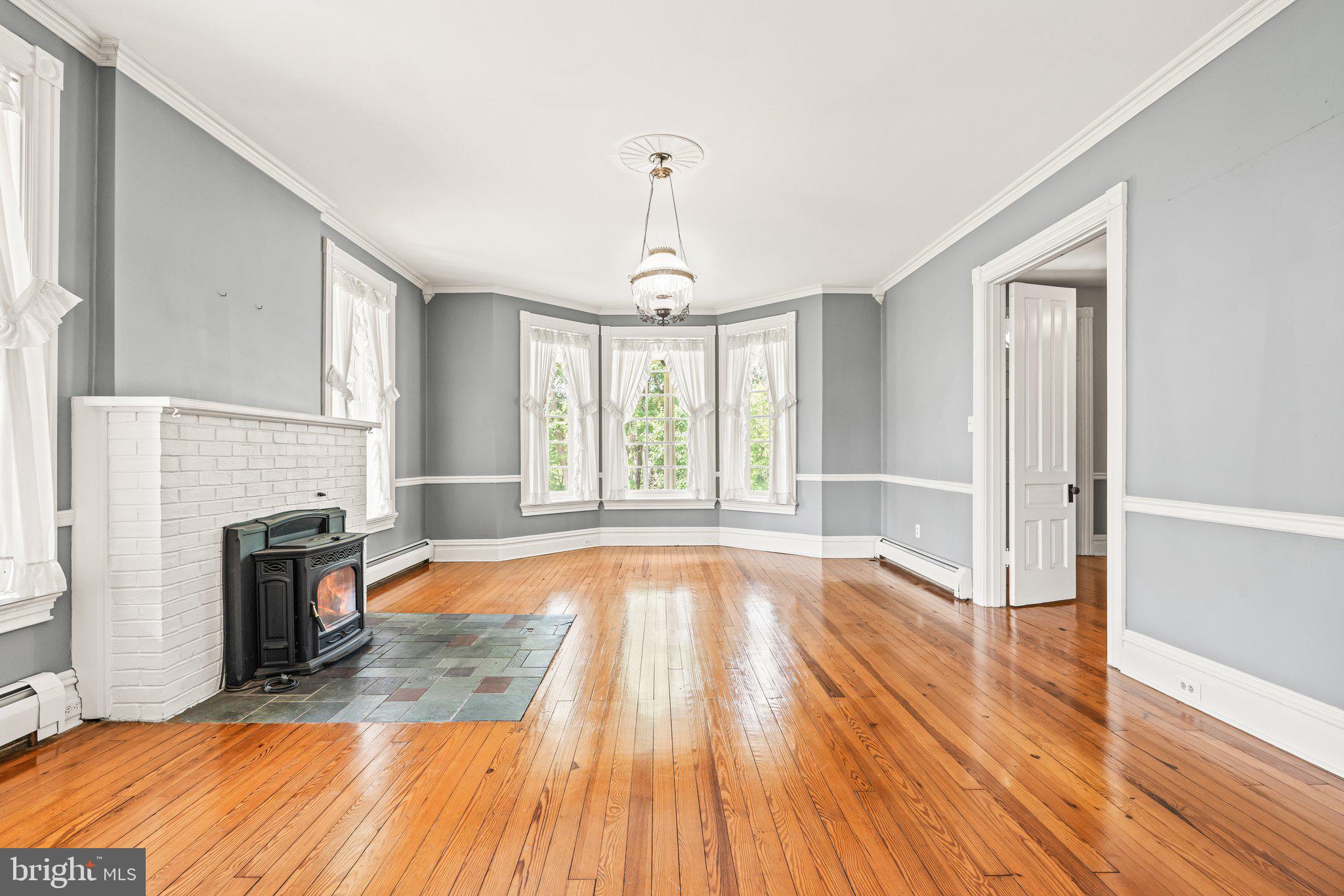 369 Mountain Road Boiling Springs, PA 17007 - Photo 16 of 54 Gallery Image 16