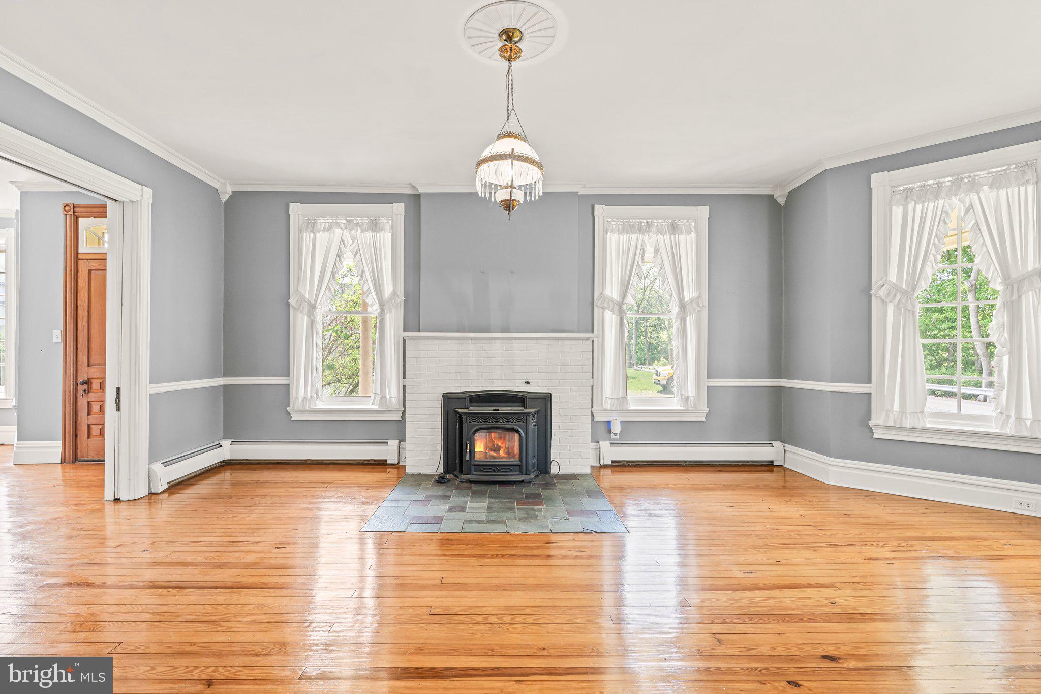 369 Mountain Road Boiling Springs, PA 17007 - Photo 17 of 54 Gallery Image 17