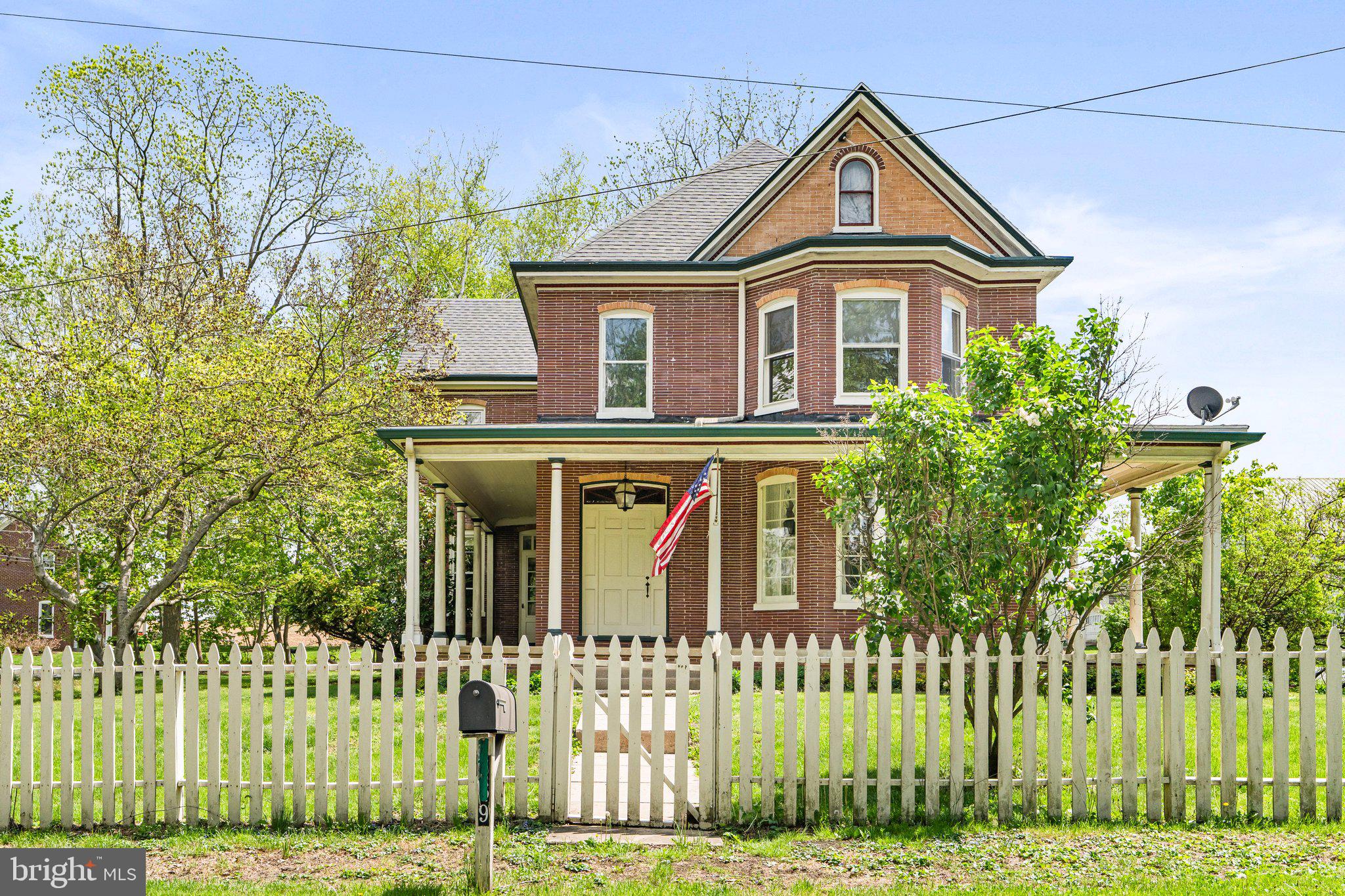 369 Mountain Road Boiling Springs, PA 17007 - Photo 3 of 54 Gallery Image 3