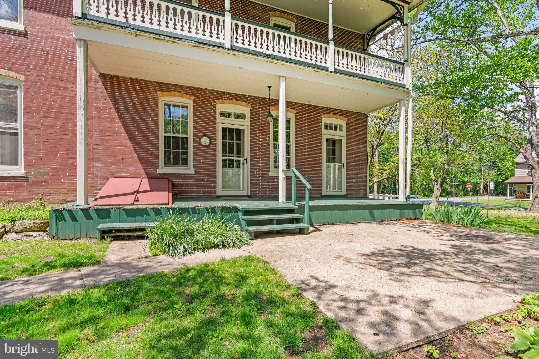 369 Mountain Road Boiling Springs, PA 17007 - Photo 42 of 54 Gallery Image 42