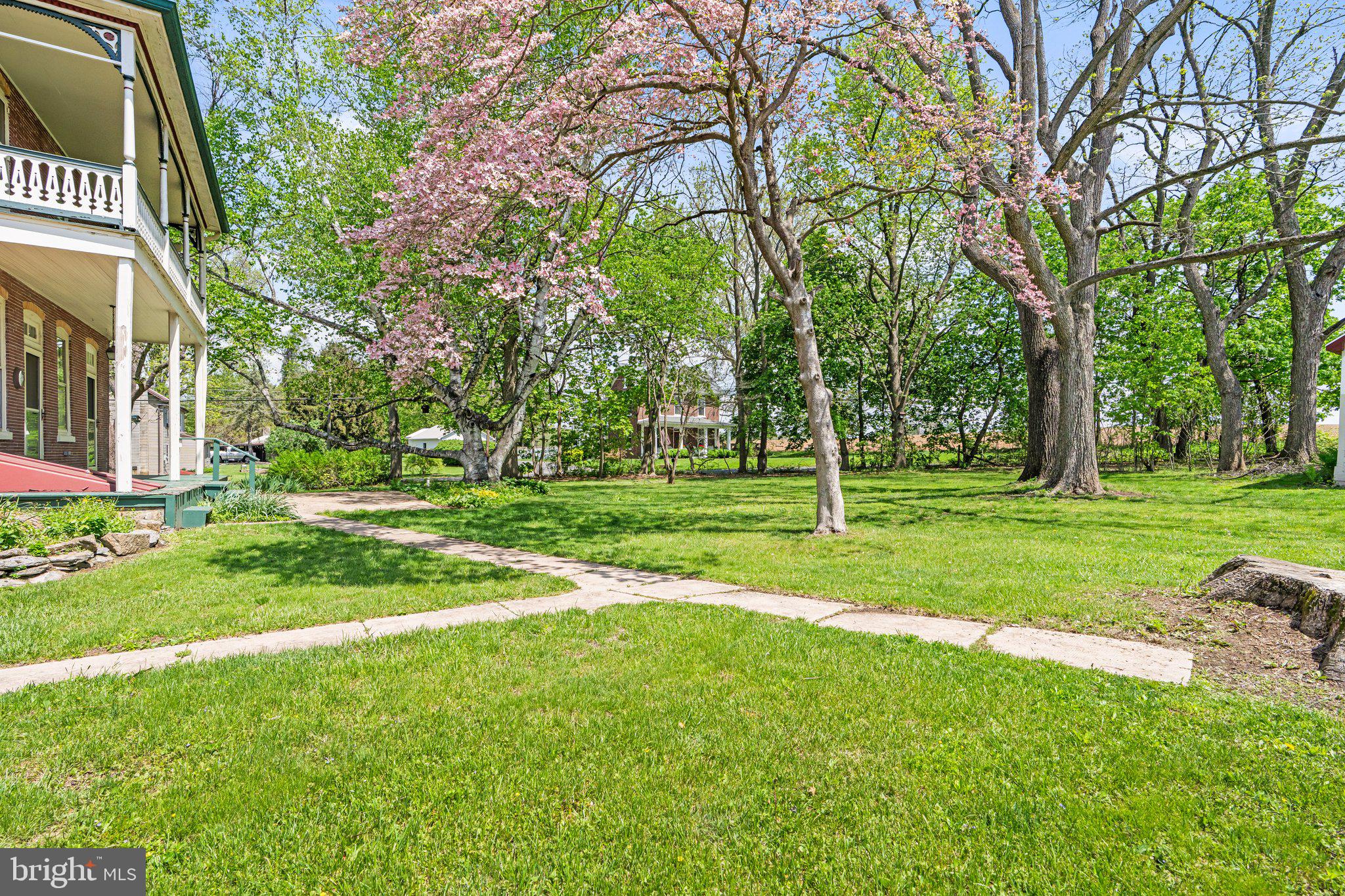 369 Mountain Road Boiling Springs, PA 17007 - Photo 45 of 54 Gallery Image 45