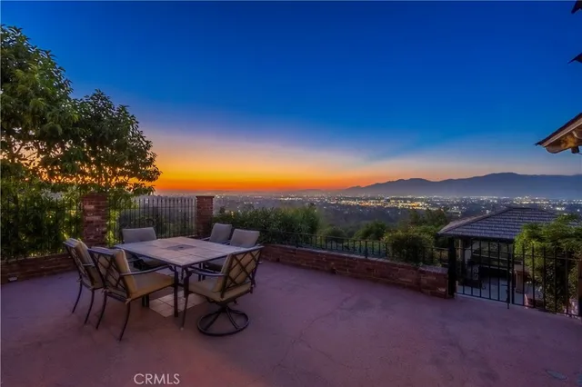 a view of a terrace with a garden