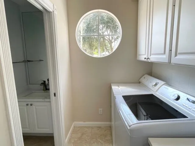 a view of washer and dryer