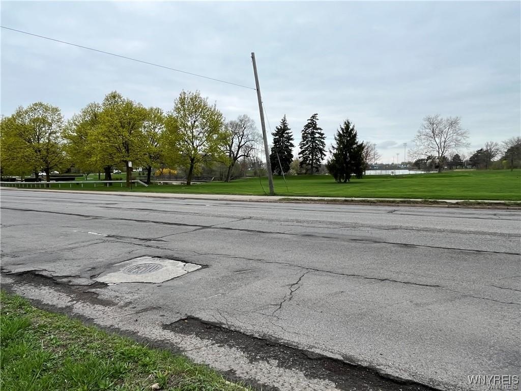 3303 Pine Avenue Niagara Falls, NY 14301 - Photo 10 of 10