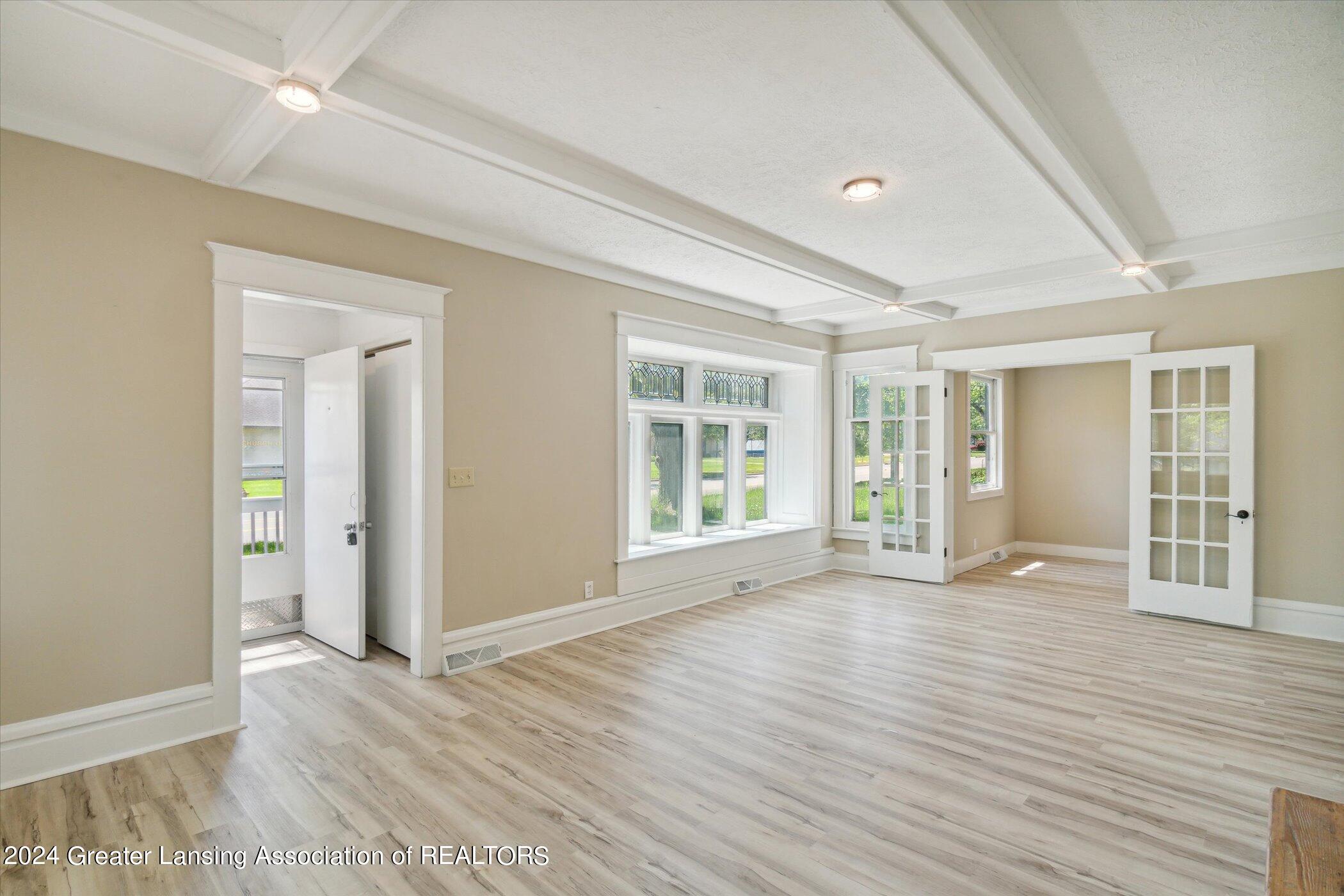 326 West Holmes Road Lansing, MI 48910 - Photo 1 of 48 12-326-W-Holmes-Rd-Lansing-MI-48910-Wind