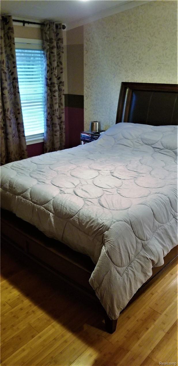 24400 Bohn Road Belleville, MI 48111 - Photo 6 of 14 Master BEdroom.jpg