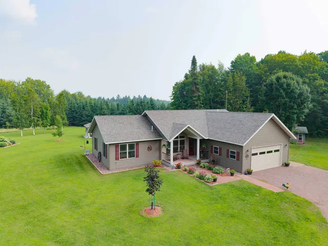 $674,900 | 58715 Noid Road, Mason, WI 54856