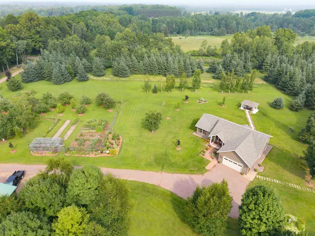 $674,900 | 58715 Noid Road, Mason, WI 54856