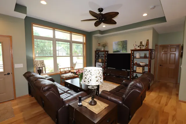 $674,900 | 58715 Noid Road, Mason, WI 54856