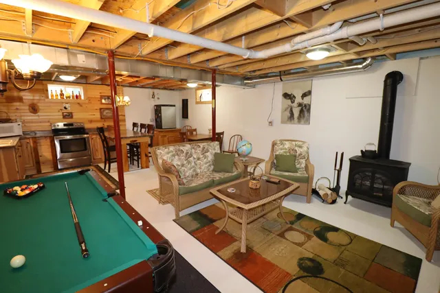 $674,900 | 58715 Noid Road, Mason, WI 54856