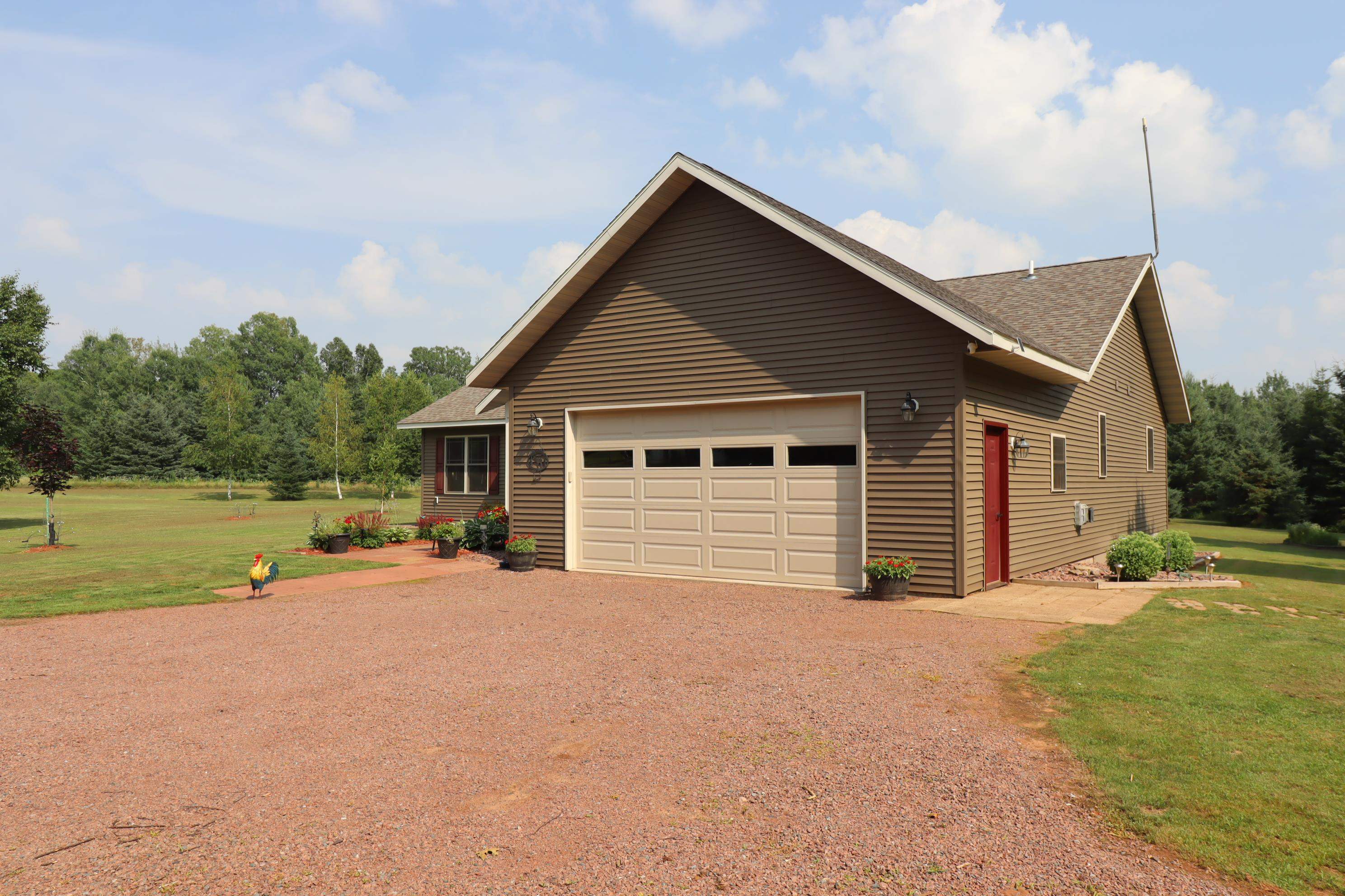 58715 Noid Road Mason, WI 54856 - Photo 73 of 89 Attached Garage