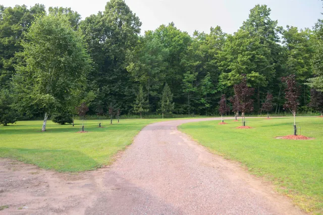 $674,900 | 58715 Noid Road, Mason, WI 54856