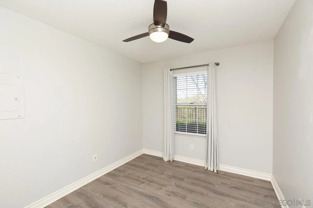 5064 Via Manos, Unit B Oceanside, CA 92057 - Photo 20 of 26