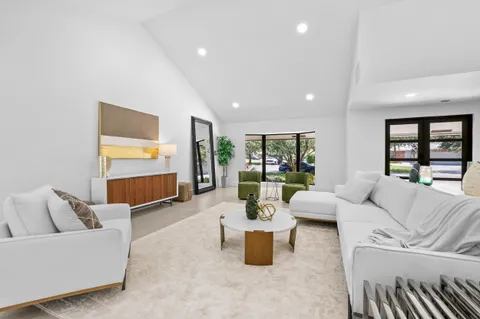 $2,295,000 | 7571 Estrella Circle, Boca Raton, FL 33433