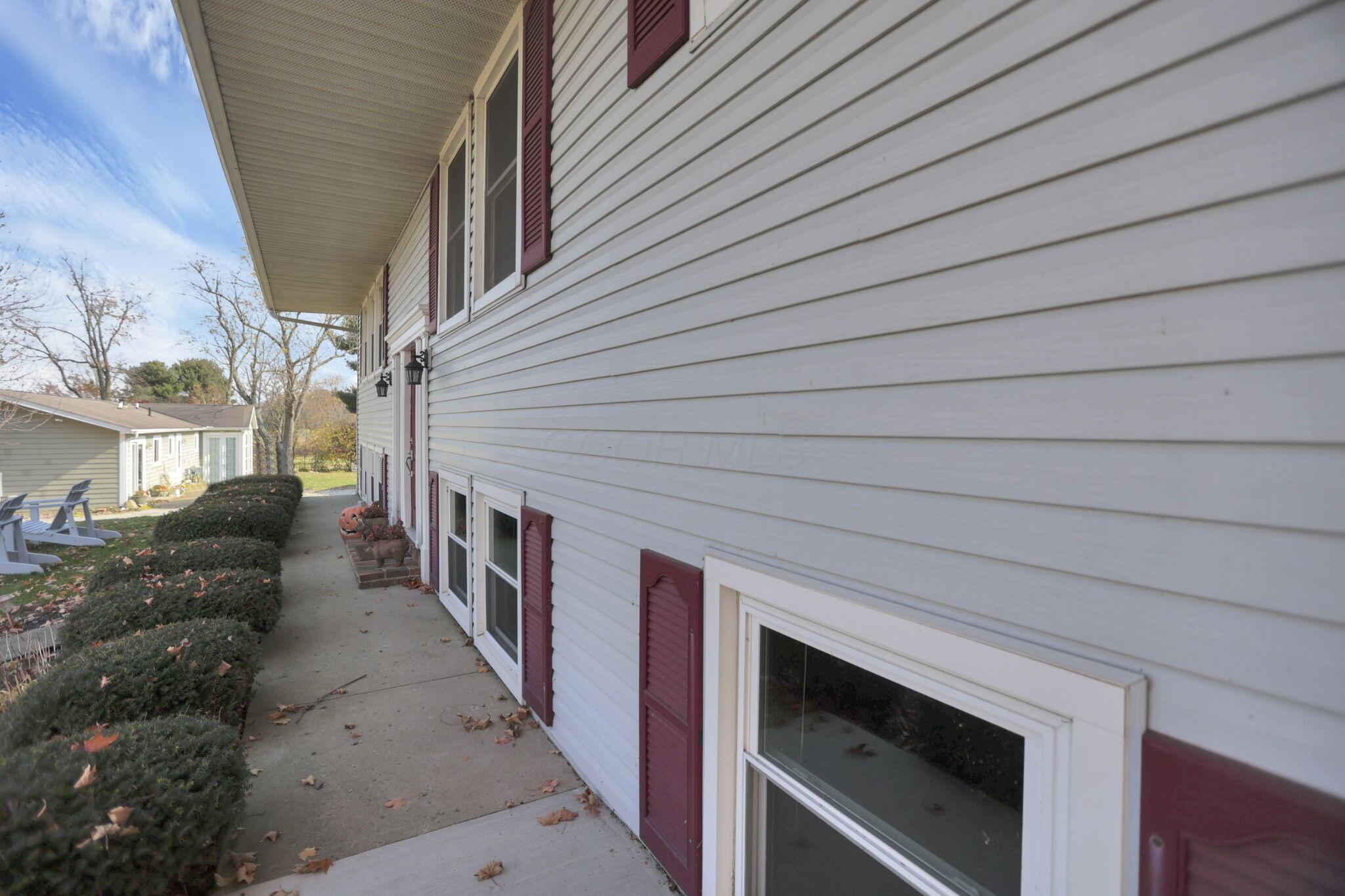 8624 Stewart Road Northeast Newark, OH 43055 - Photo 6 of 105 6-web-or-mls-BS5A0106