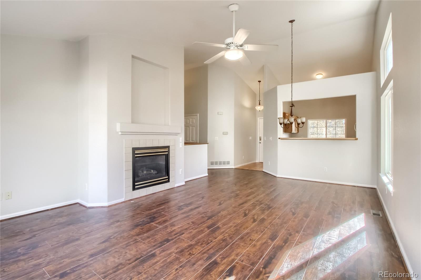 755 Poppy Place Highlands Ranch, CO 80129 - Photo 8 of 40 Gallery Image 8