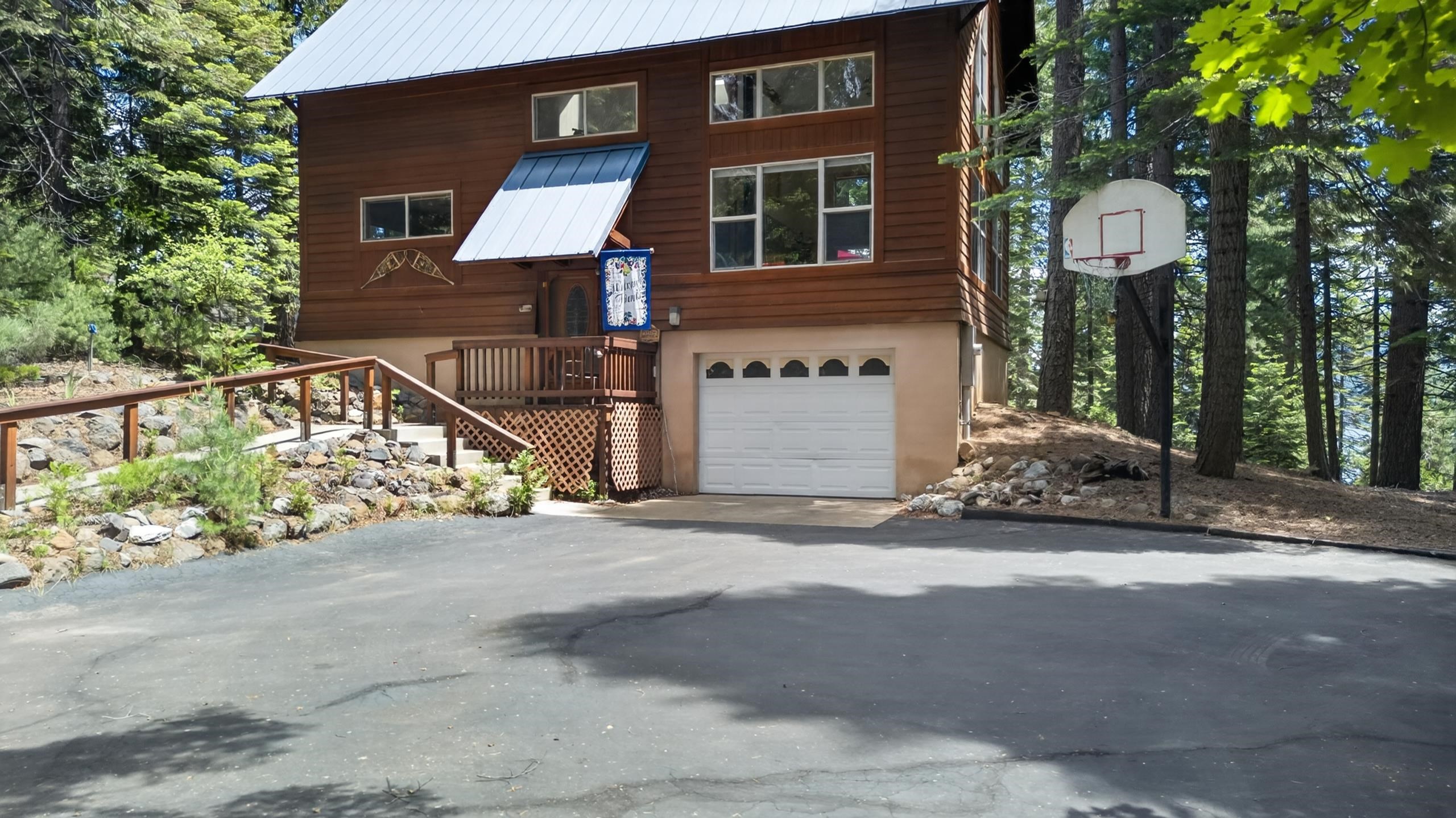 808 Lake Ridge Road, Unit 2 Lake Almanor, CA 96137 - Photo 30 of 50