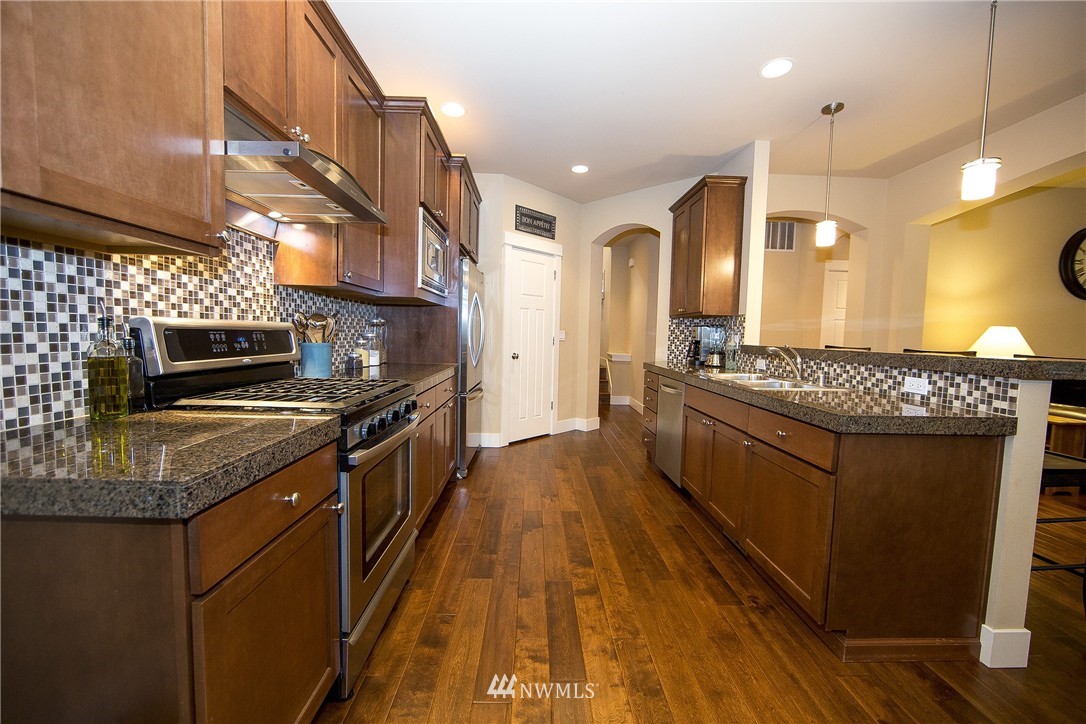 23116 35th Drive Southeast Bothell, WA 98021 - Photo 6 of 20