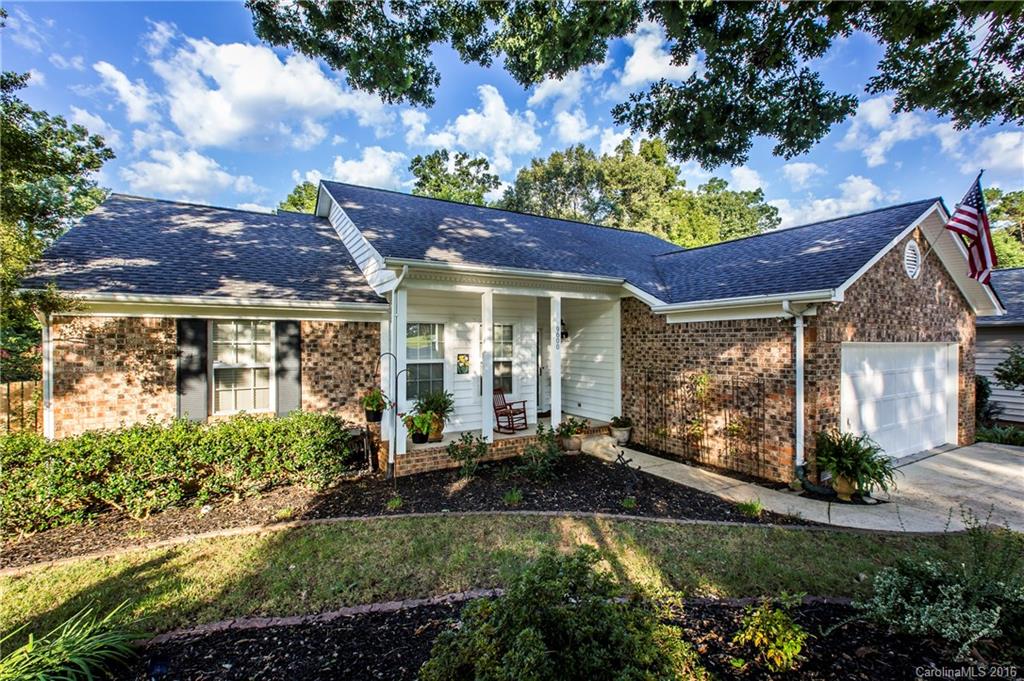 9600 Marshbrooke Road, Unit 12 Matthews, NC 28105 - Photo 1 of 23 Gallery Image 1