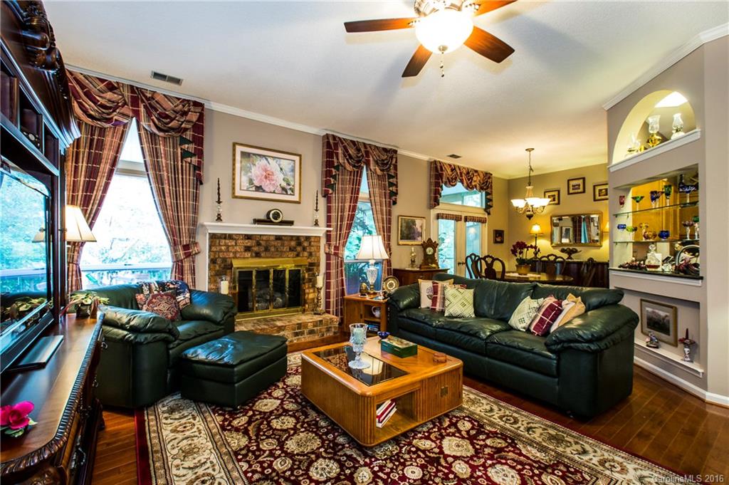 9600 Marshbrooke Road, Unit 12 Matthews, NC 28105 - Photo 5 of 23 Gallery Image 5