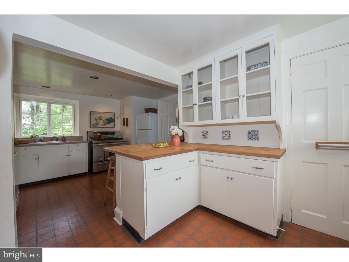 414 Righters Mill Road Penn Valley, PA 19072 - Photo 15 of 25 Kitchen