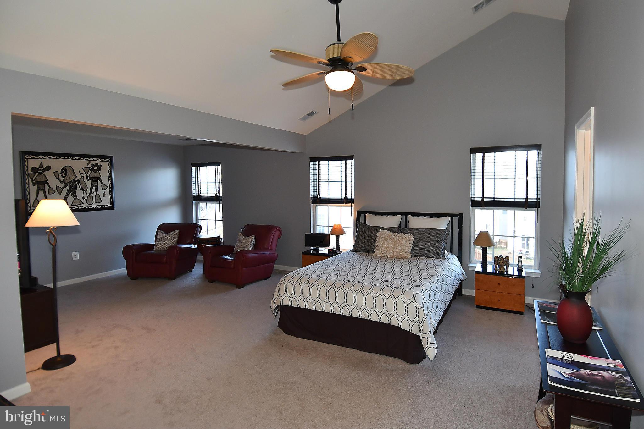 5515 Hobsons Choice Loop Manassas, VA 20112 - Photo 14 of 30 Master Bedroom