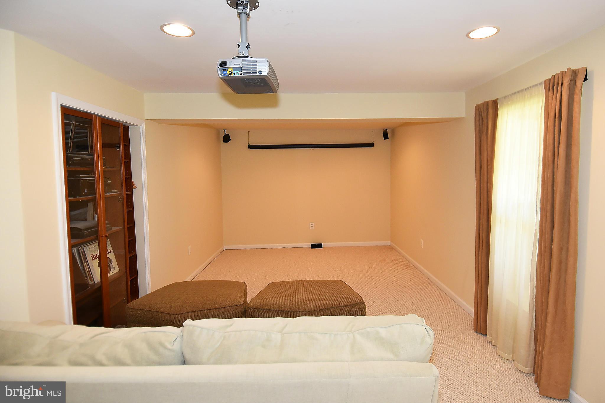 5515 Hobsons Choice Loop Manassas, VA 20112 - Photo 24 of 30 Finished Lower Level