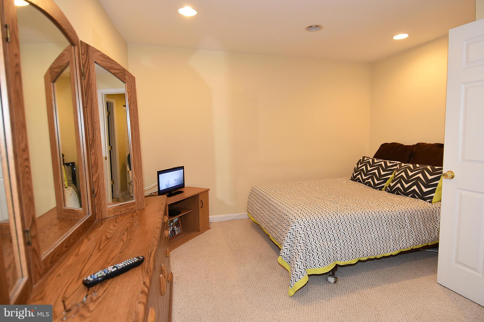 5515 Hobsons Choice Loop Manassas, VA 20112 - Photo 26 of 30 Finished Lower Level