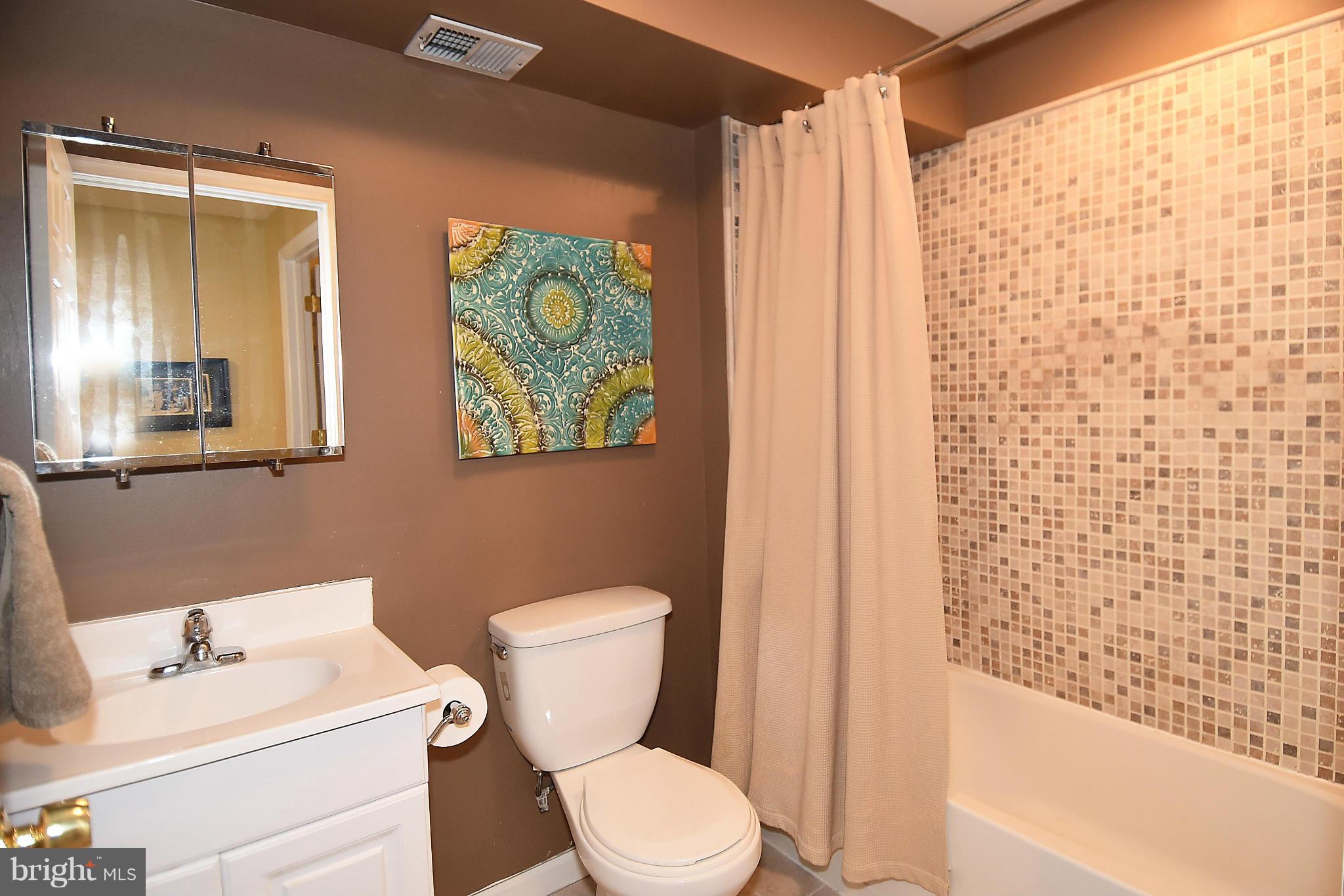 5515 Hobsons Choice Loop Manassas, VA 20112 - Photo 27 of 30 Full Bath